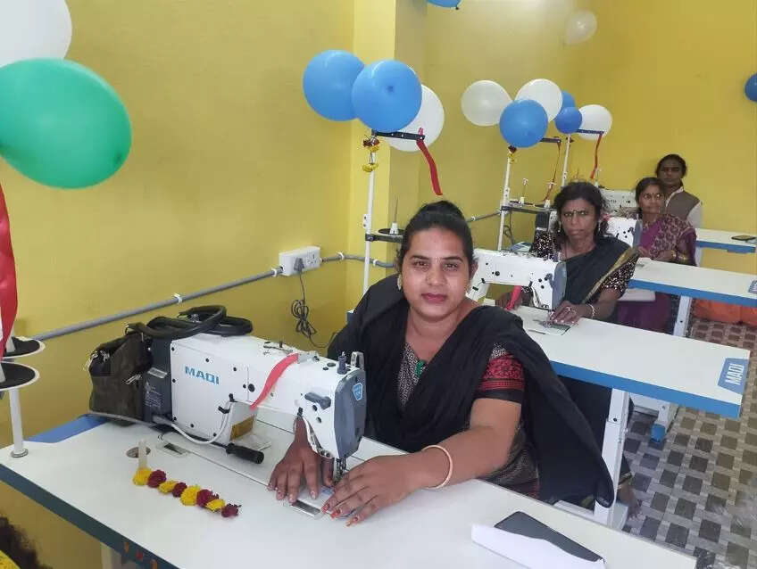 <p>During the inauguration, the Apollo Tyres Foundation placed an order for 500 jute bags from the trainees and assured more orders in the future to inspire and motivate them.<br></p>