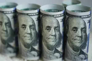 

<p>New Delhi, November (IANS) Amid continued selling of shares in the stock market by foreign institutional investors (FII) and rising geopolitical tensions, India’s foreign exchange reserves fell by $3.46 billion to $684.8 billion in the week ended October This emerged from data from the Reserve Bank of India (RBI) on Friday.</p>
<p>“/><figcaption class=