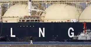 <p>The company plans to build a network of 50 LNG retail outlets along major highways, ports, mines, and industrial hubs by investing INR 200-250 crore over the next three to five years.</p>