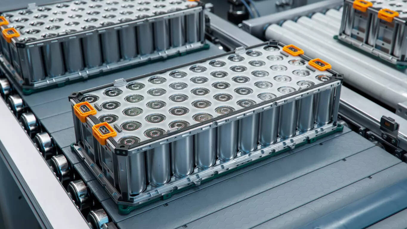 <p>For now Europe's lithium battery sector is struggling to get established just as regional demand for electric vehicles has slowed. </p>