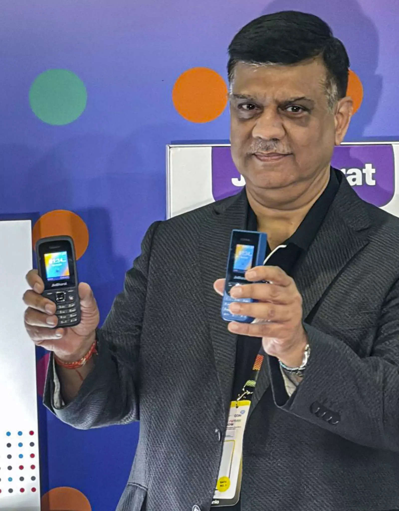 

<p>New Delhi: Reliance Jio Chairman Sunil Dutt during the launch of JioBharat V3 and V4 phones at the India Mobile Congress 2024 in New Delhi. (PTI photo)(</p>
<p>“/><figcaption class=