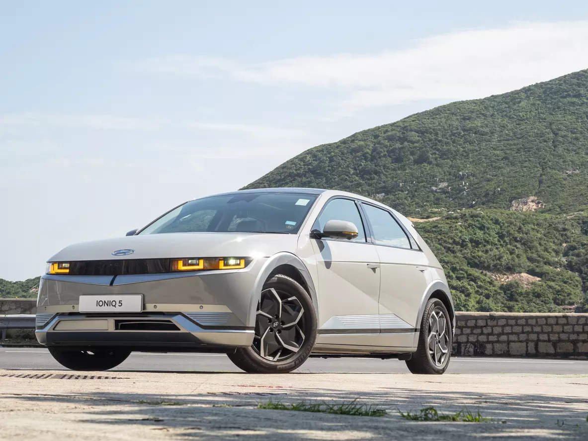 <p>The EV9 GT is scheduled for release in South Korea in the first half of 2025. Kia also showcased revamped versions of the EV6 and Sportage SUVs, both making their North American debut.</p>