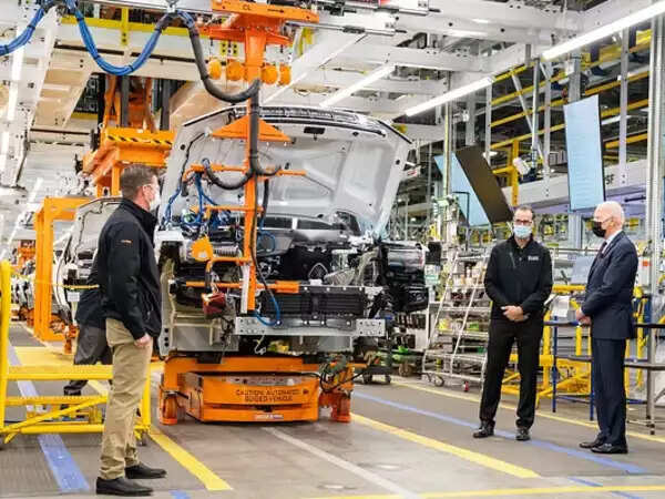 <p>Automotive companies in Europe are closing plants and laying off thousands of workers </p>