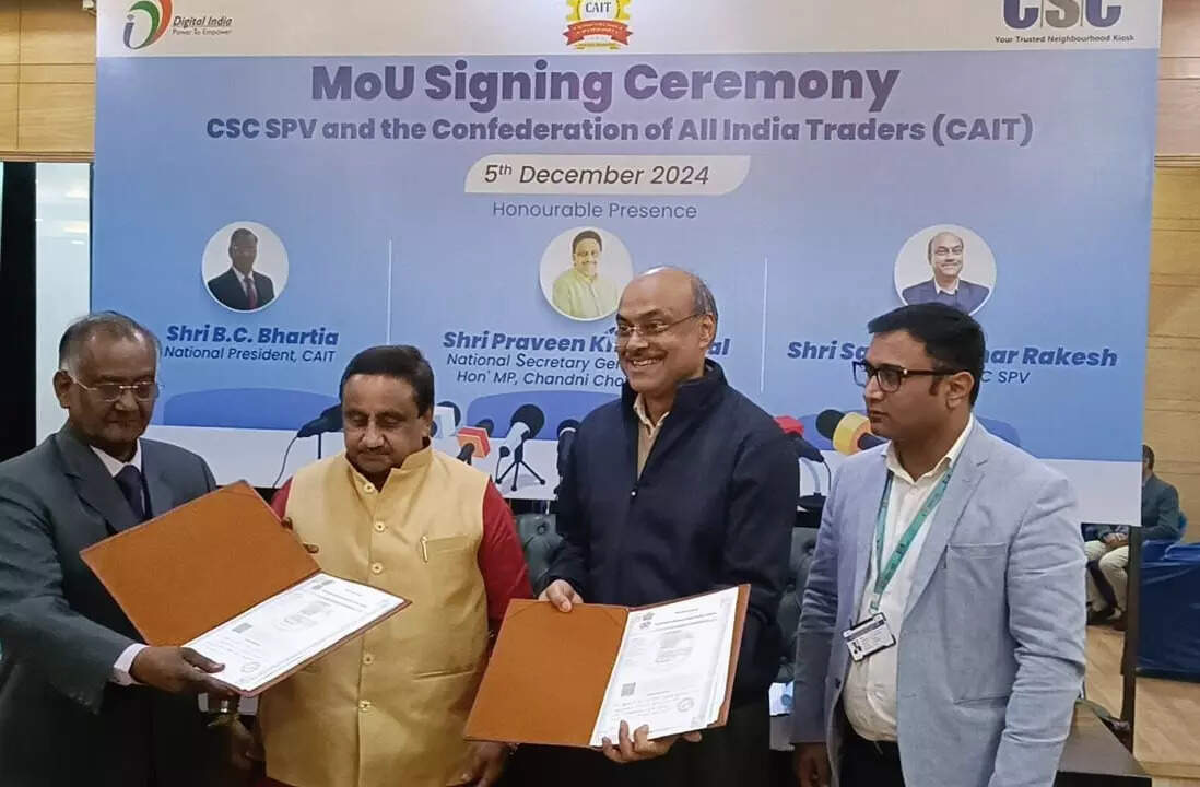 <p>The event witnessed enthusiastic participation from senior officials of CSC SPV, representatives from CAIT, and other dignitaries, underscoring their shared commitment to uplifting India’s trading community through technology-driven and socially impactful initiatives.</p>