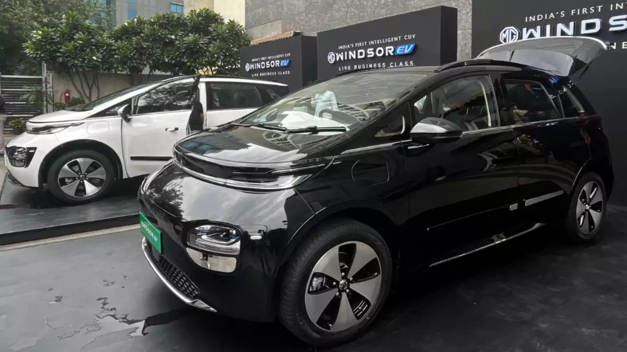 <p>JSW MG Motor join other auto OEMs in announcing their price revision from January 2025. </p>