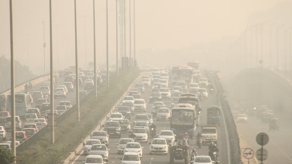 About 1.5m deaths a year during 2009-2019 linked with air pollution, Lancet study estimates, ET HealthWorld