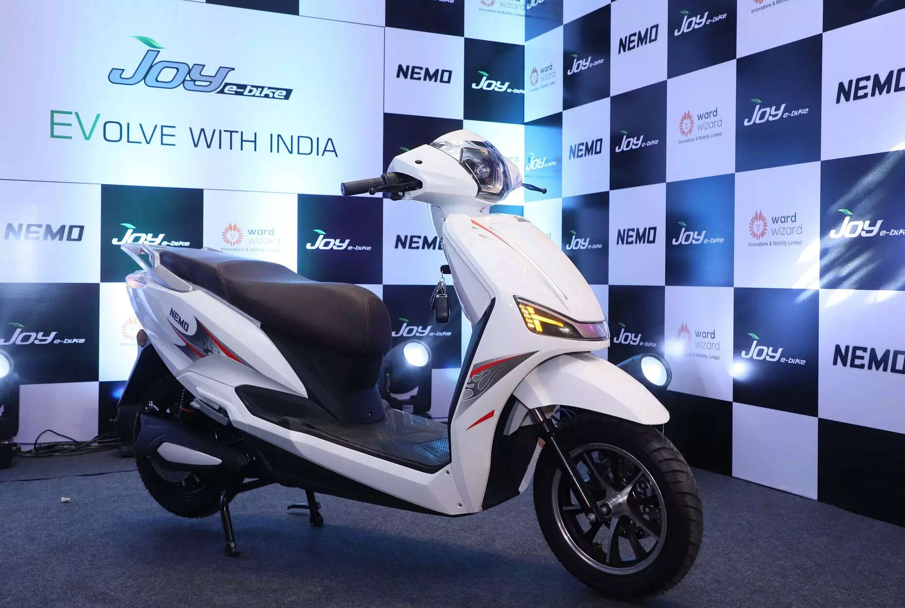 <p>Joy e-bike Nemo</p>