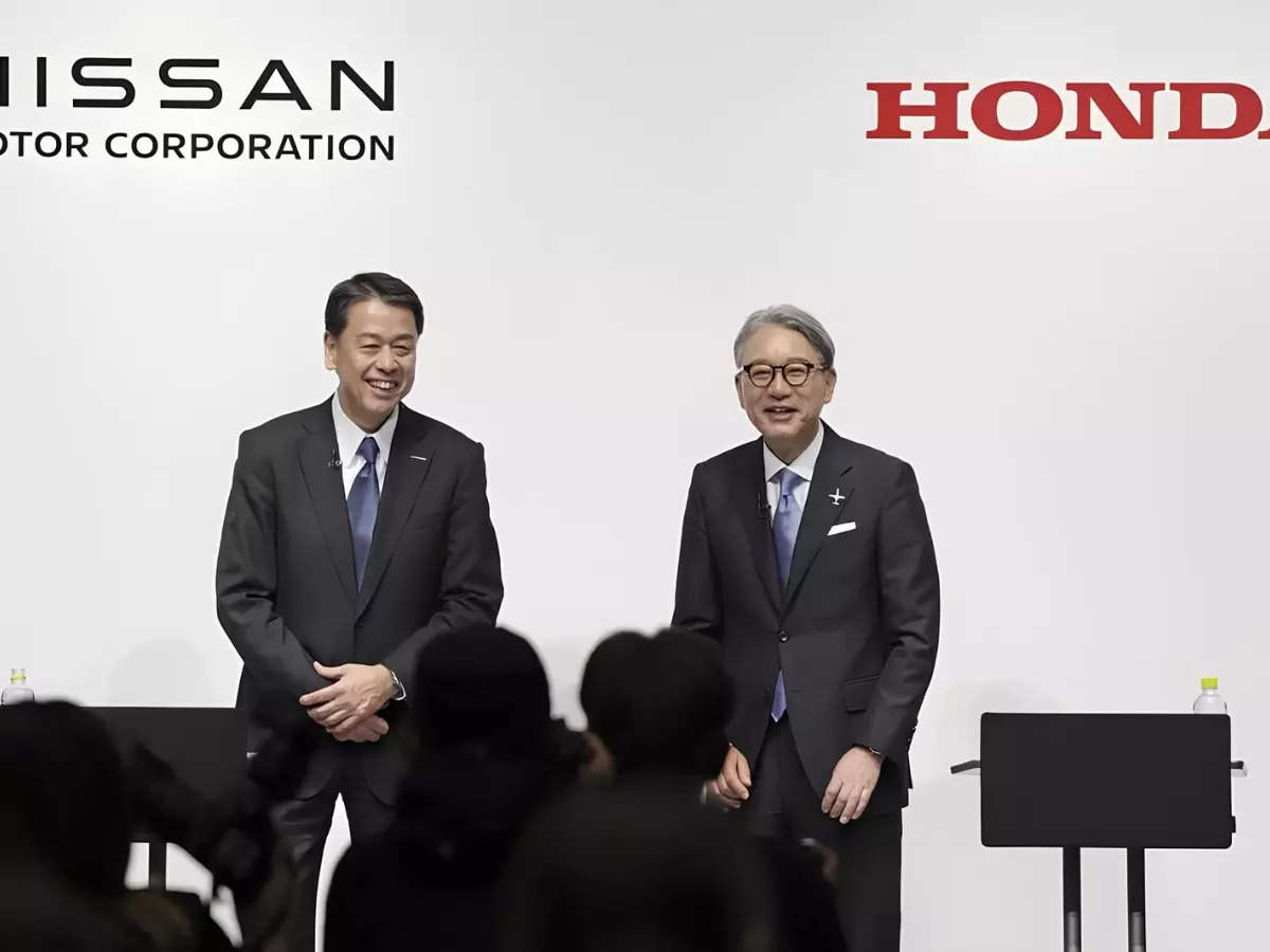 <p>Honda and Nissan have decided they can better handle research and development and new investments as a combined force, Honda CEO Toshihiro Mibe said at a briefing in Tokyo on Monday.</p>