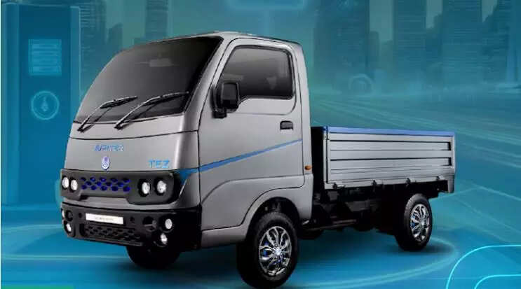 <p>Porter has a network of over 7.5 lakh drivers across 22 cities.</p>