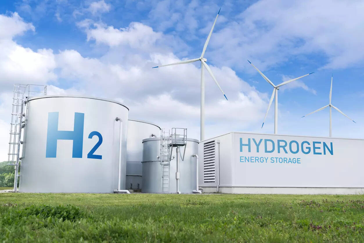 <p>IH2A also recommended public funding to develop five additional National Hydrogen Hubs, in collaboration with state governments and project developers. </p>