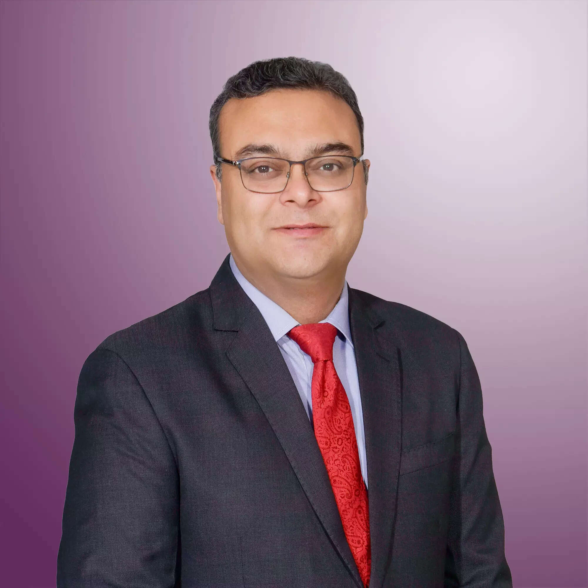 <p>Vaibhav Suri has<b> </b>joined Cyril Amarchand Mangaldas as a Partner in its Real Estate Practice. </p>