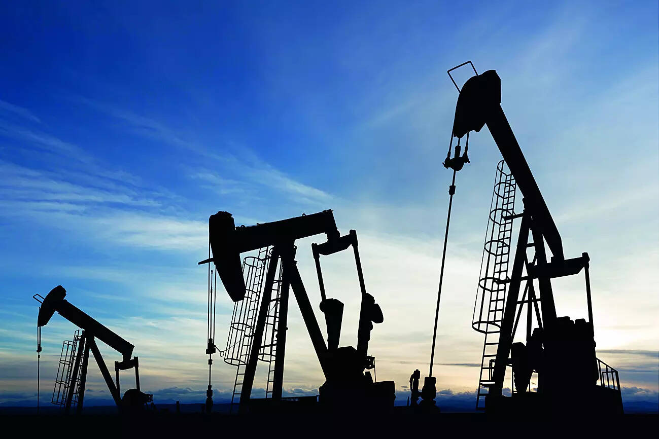 <p>Crude inventories rose by 4.1 million barrels to 427.9 million barrels in the week ended Feb. 7, the EIA said, beating analysts' expectations in a Reuters poll for a 3-million-barrel rise.</p>