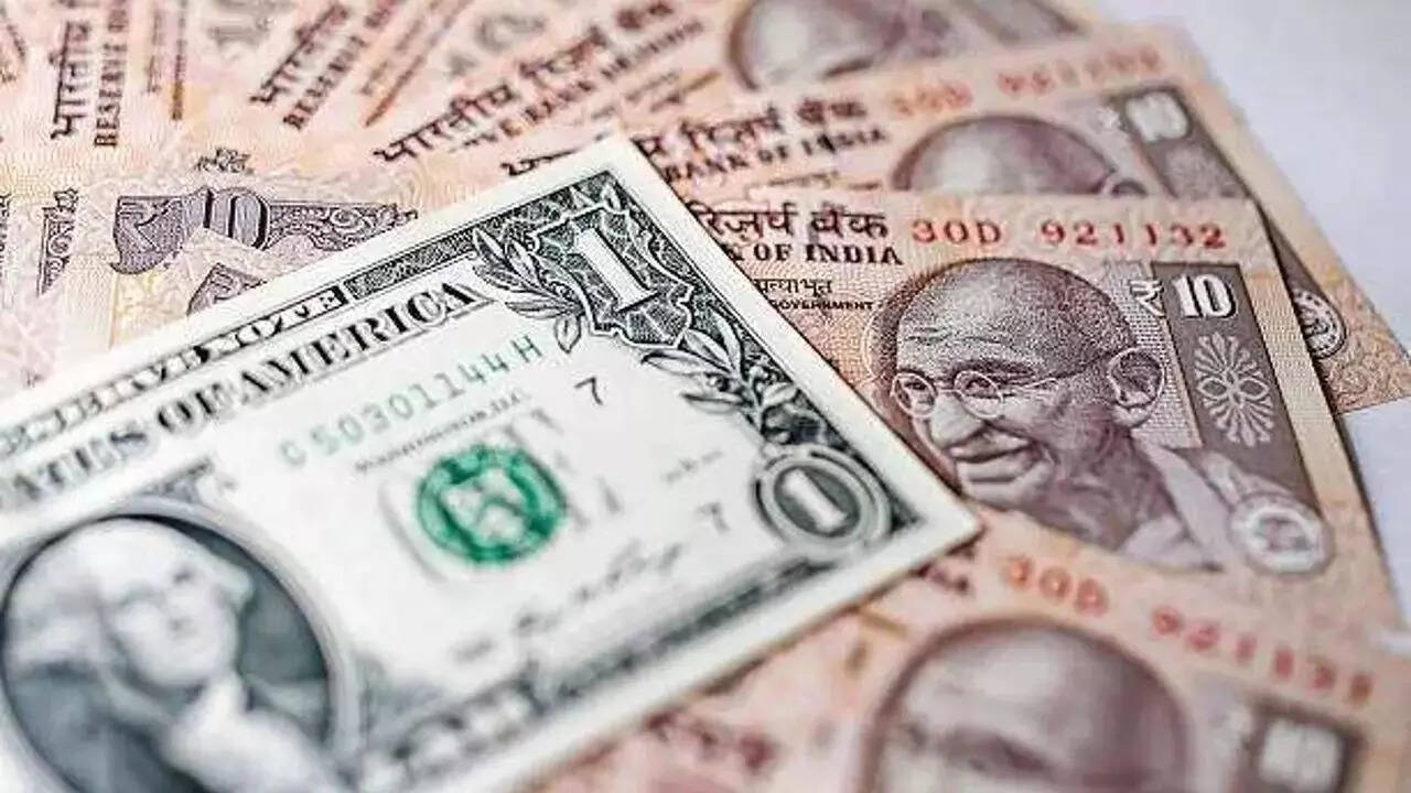 <p>Meanwhile, the dollar index, which gauges the greenback's strength against a basket of six currencies, was trading 0.14 per cent higher at 106.85.</p>