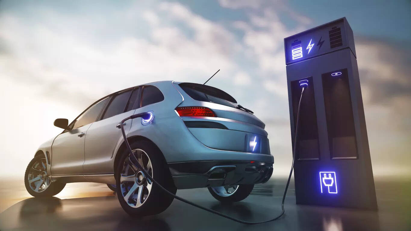 <p> Experts believe that the announcement will make EVs significantly cheaper for people.</p>
