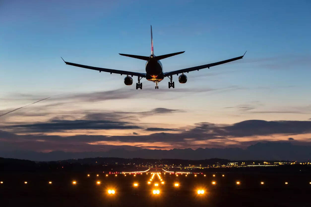 

<p> महा कुंभ 2025: प्रार्थना हवाई अड्डे के फुटफॉल, उड़ान आंदोलन उच्च रिकॉर्ड करने के लिए बढ़ गए </p>
<p>“/><figcaption class=