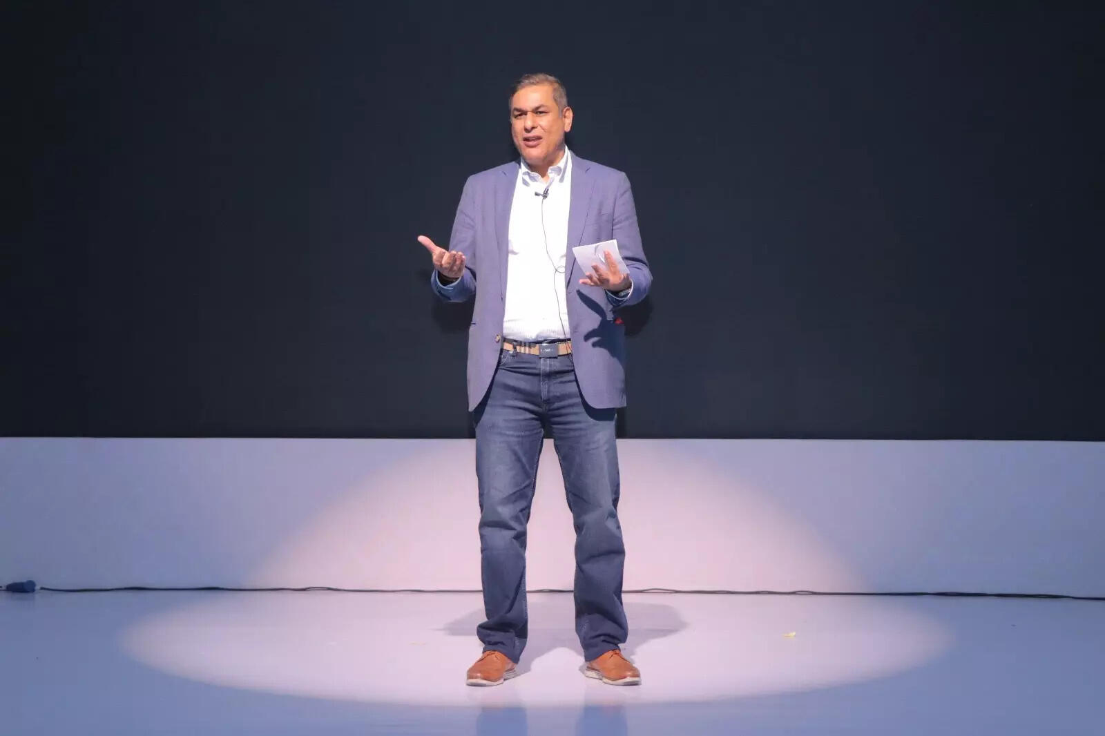 <p>Nishant Kalra, vice president, Salesforce</p>