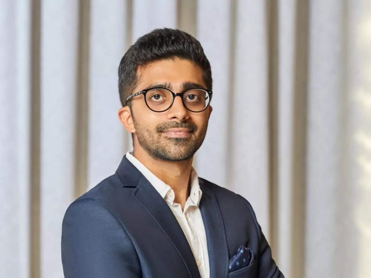 <p>Akshay Gurnani</p>