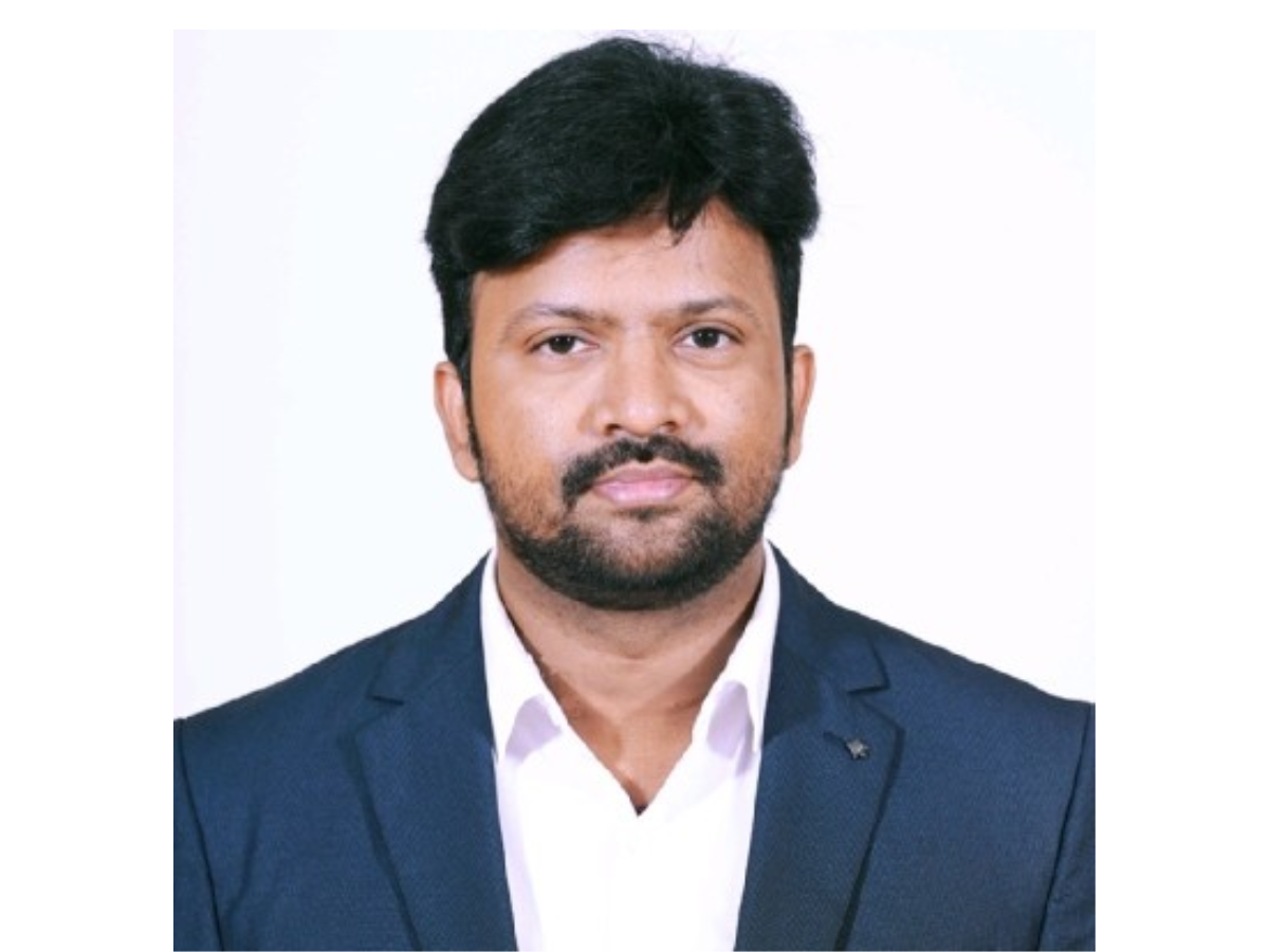 <p>Jeyendran Jayaseelan</p>