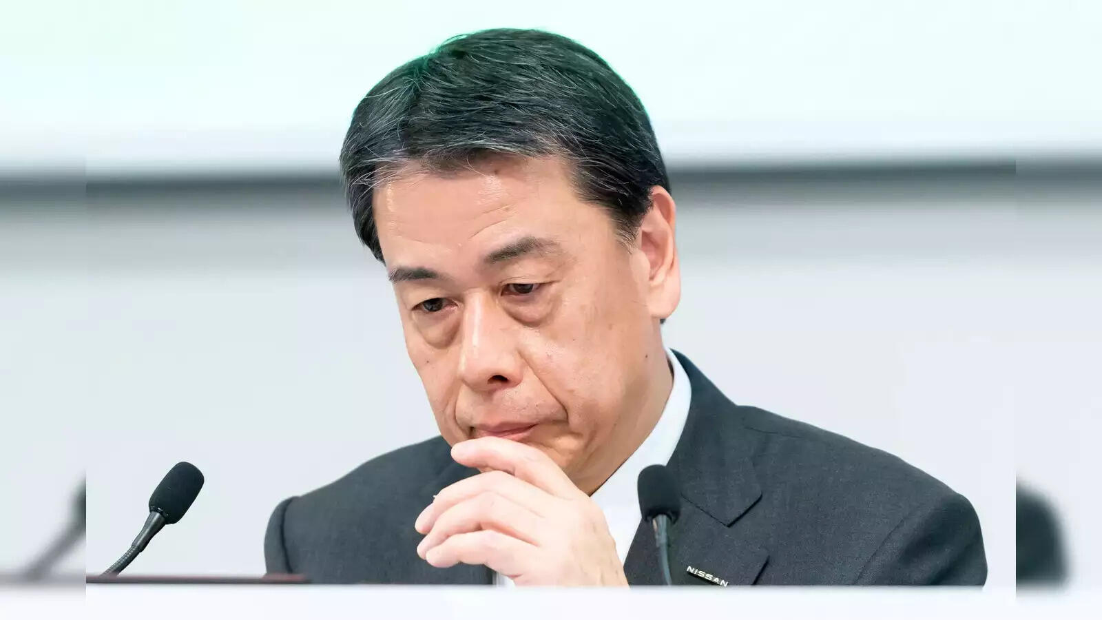<p>The leadership shake-up follows the collapse of talks between Nissan and Japanese rival Honda Motor Co., which had begun late last year. </p>