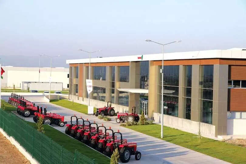 <p>Further to this MoU, it is now evident that a clear separation of ownership and management of businesses is happening between the children of Venu Srinvasan and Mallika Srinivasan. </p>