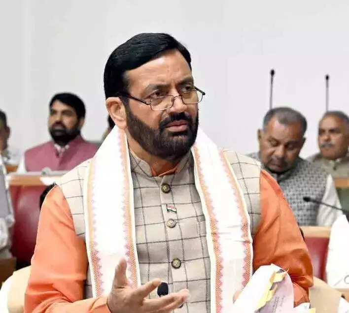 <p>Notably, the HSSPP had released the amount to district education offices on Thursday. As per the rule, the released funds must be utilised by March 31. Now, starting Monday, the district offices have just seven to eight official days to complete the process. Keeping in view the administrative procedure involved in procurement, it is not possible to complete the formalities in such a short period, sources added.</p>