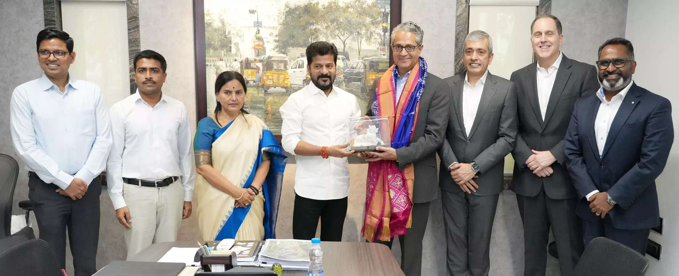 <p>Telangana Chief Minister A. Revanth Reddy during a meeting with the representatives of Vanguard in Hyderabad on Monday.</p>