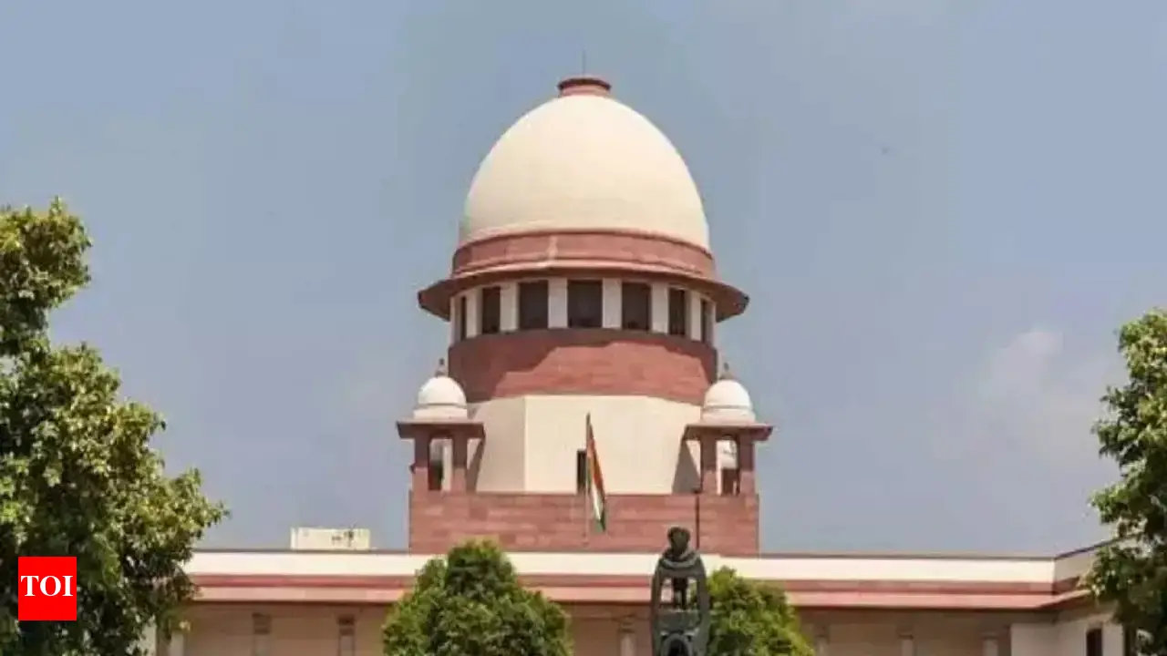 <p>The top court had also directed the Delhi Police to register an FIR on the complaints of the family members of two students who died by suicide while studying at the Indian Institute of Technology (IIT), Delhi, in 2023.</p>