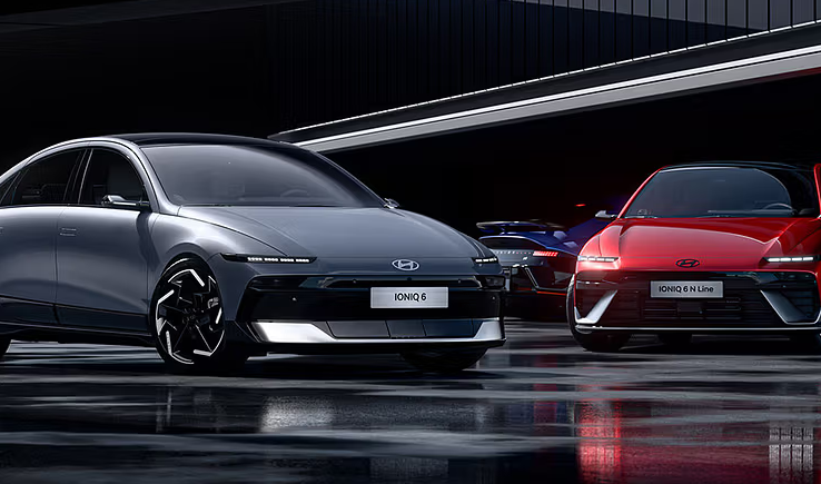 <p>Exterior design features a sleek profile with an elevated hood, extended shape, and a shark-nose design, with front and rear design details being refined with separate slim DRLs and main lamps.</p>