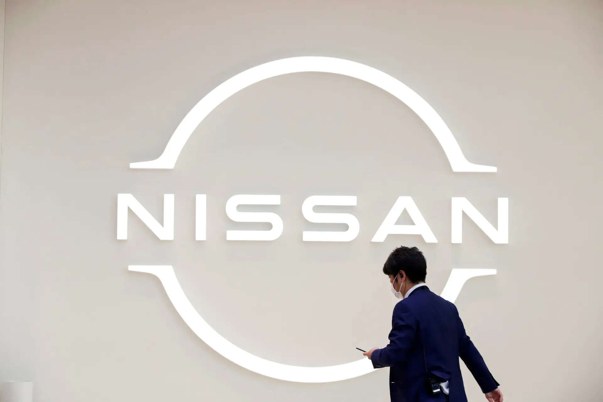 <p>Last year 30 percent of Nissan's global unit sales -- 924,000 vehicles -- were in the United States.</p>