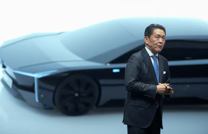 <p>Honda Executive Vice President Shinji Aoyama</p>