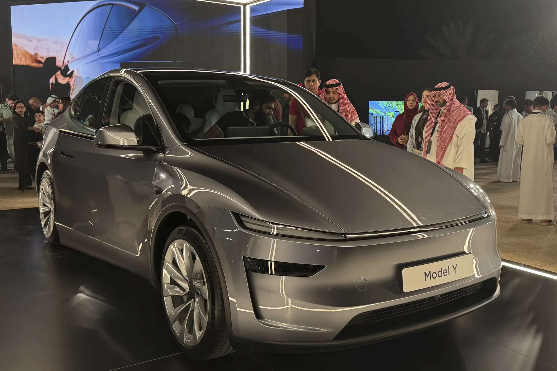 <p>Local Tesla executives at the event unveiled plans for online vehicle ordering, pop-up stores in malls, and the development of Supercharger stations and service centers. </p>