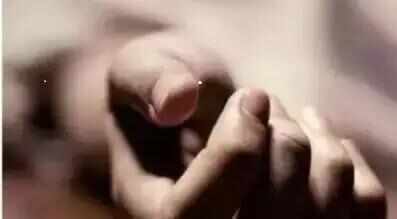 <p>When her condition deteriorated, her classmates immediately informed the college management, after which Chief Proctor Dr. Alok Khare reached the spot with his team</p>