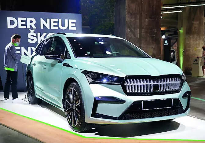 <p> Skoda is committed to reintroducing diesel cars in India in its premium portfolio.</p>