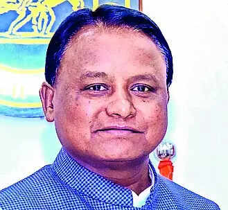 <p>AM/NS India, too, is setting up a 24 million tonne plant at Kendrapara.</p>