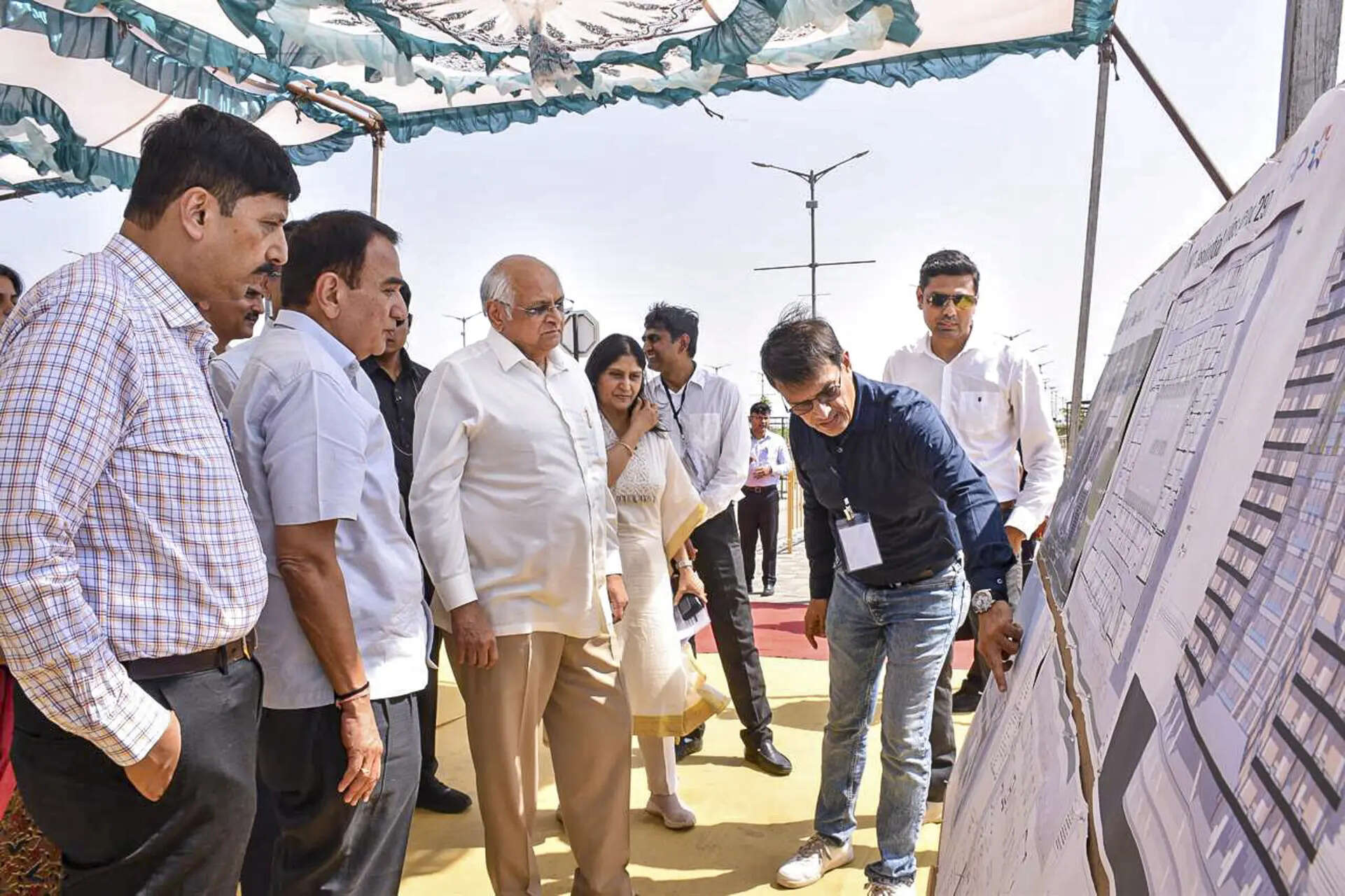 <p>Gujarat Chief Minister Bhupendra Patel during a visit at Dholera SIR project site, in Dholera district of Gujarat. (PTI Photo)</p>