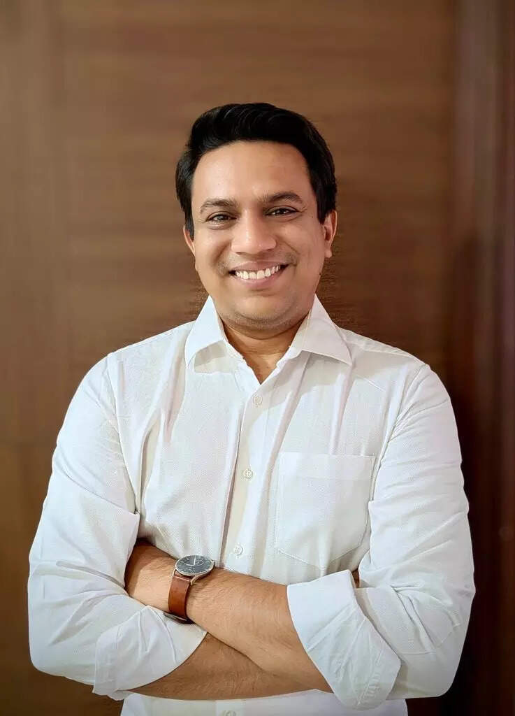 <p>Ayush Agarwala has joined Bombay Law Chambers as a partner. </p>