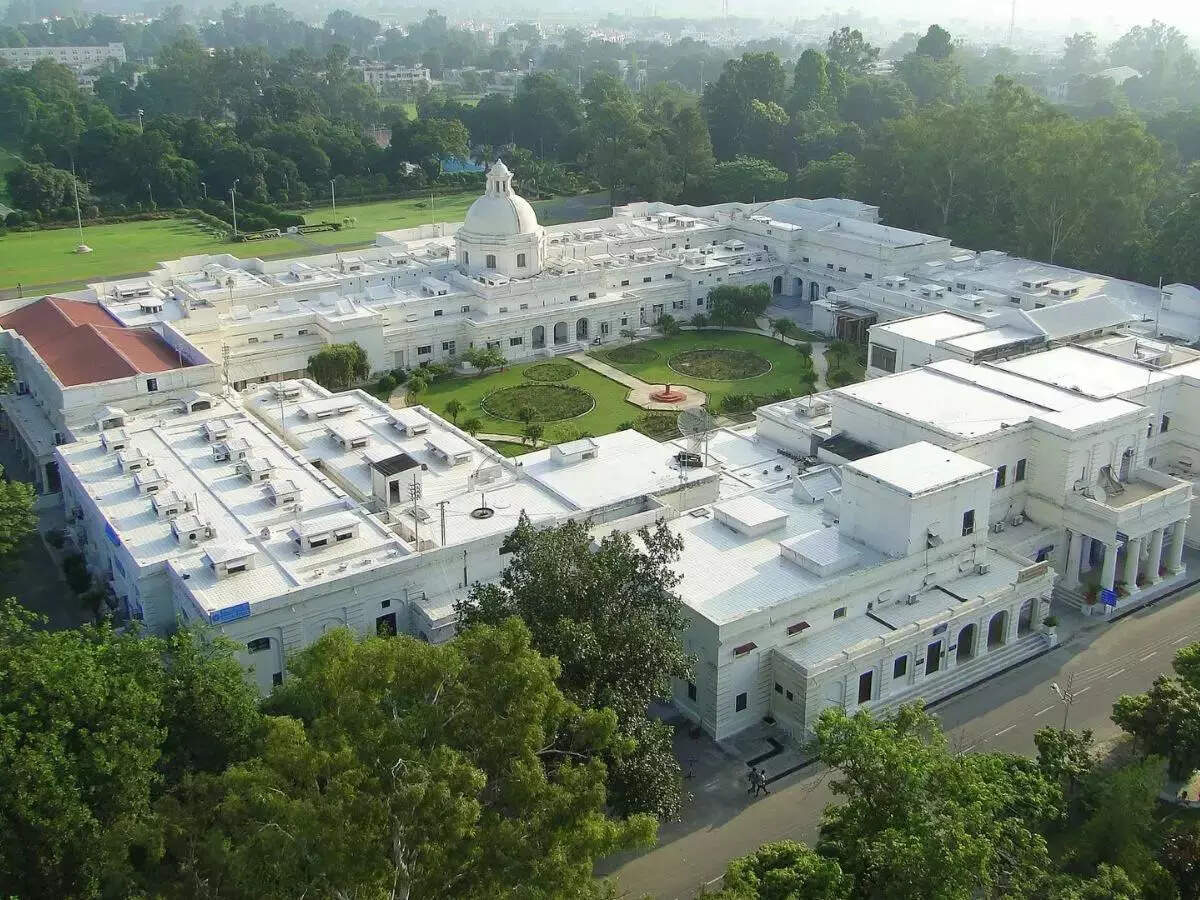 <p>Professor Zillur Rahman, 60, of the department of management studies was sacked after an internal inquiry, confirmed sources at the institute.<span class