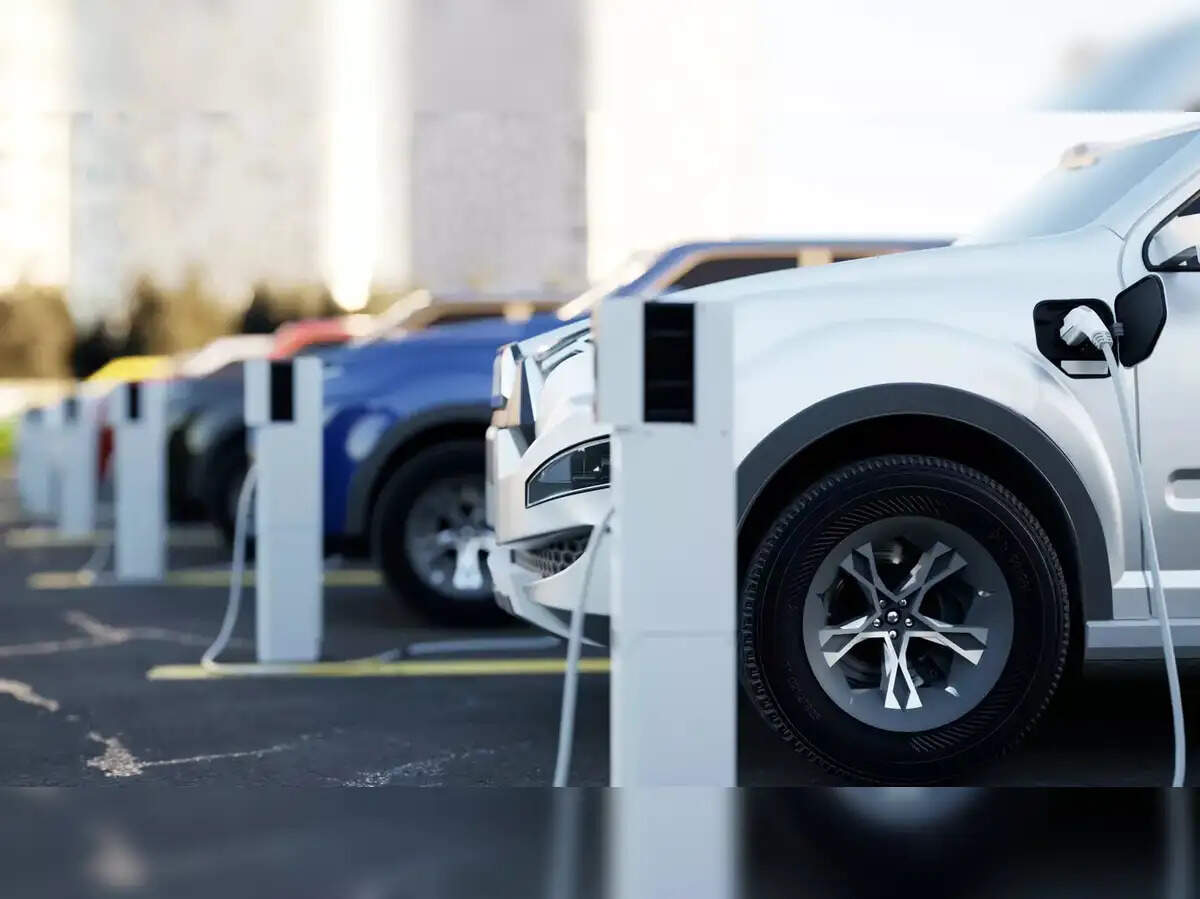 <p>India will lower automotive tariffs to 10% from the current duty of more than 100%.</p>