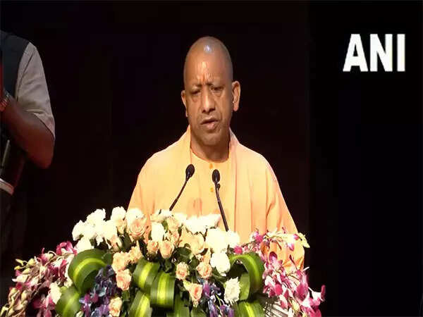 <p> Yogi Adityanath <span class