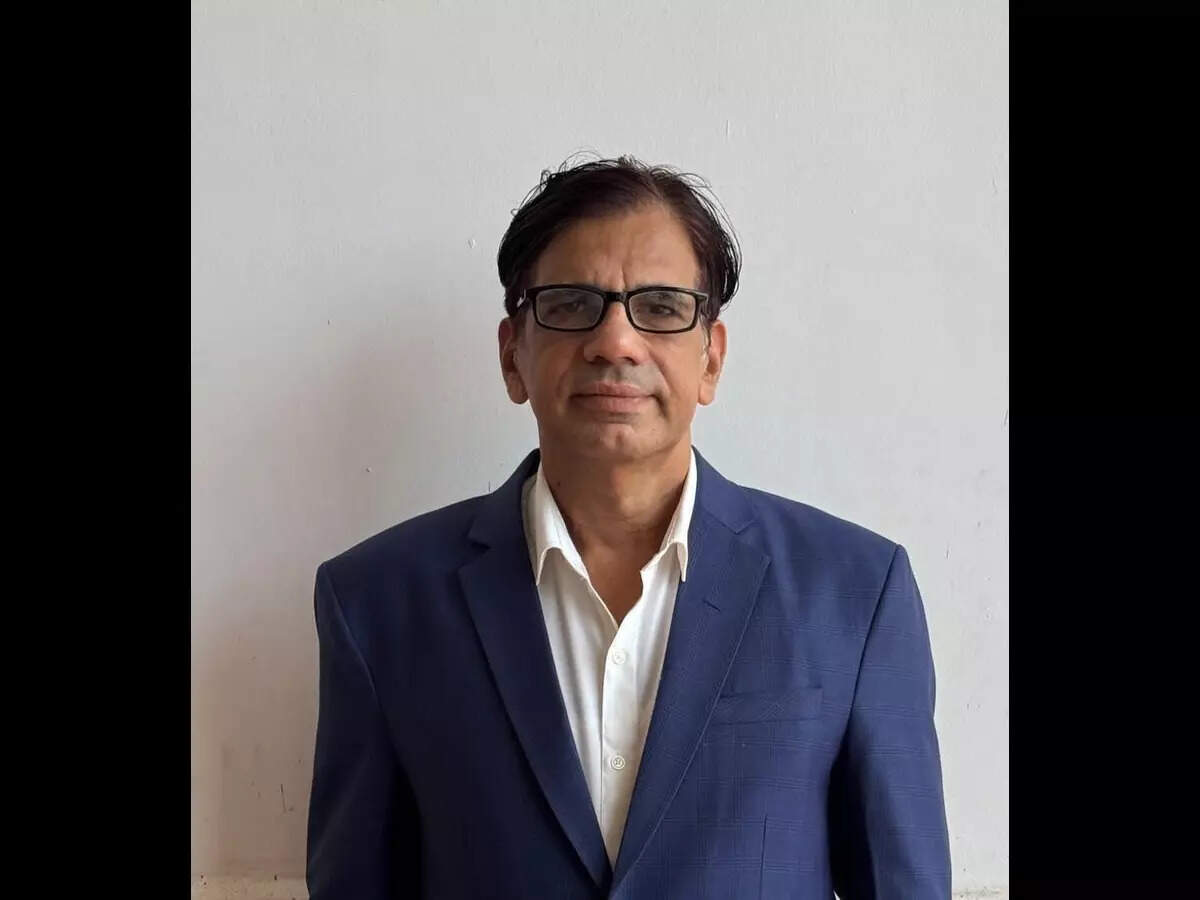 <p>Dr Raveendranath Nayak, Professor, DCT’s Srinivassa Sinai Dempo College (Autonomous), Cujira, Bambolim, Goa<br></p>