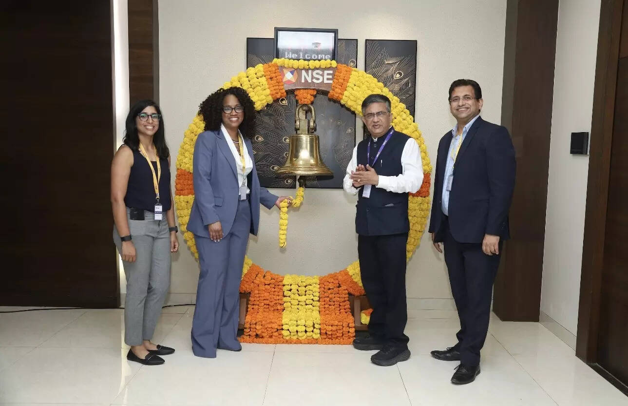 <p> In her recent visit to Mumbai, India, Tolson rang the National Stock Exchange (NSE) bell with NSE MD & CEO Ashish Chauhan. </p>