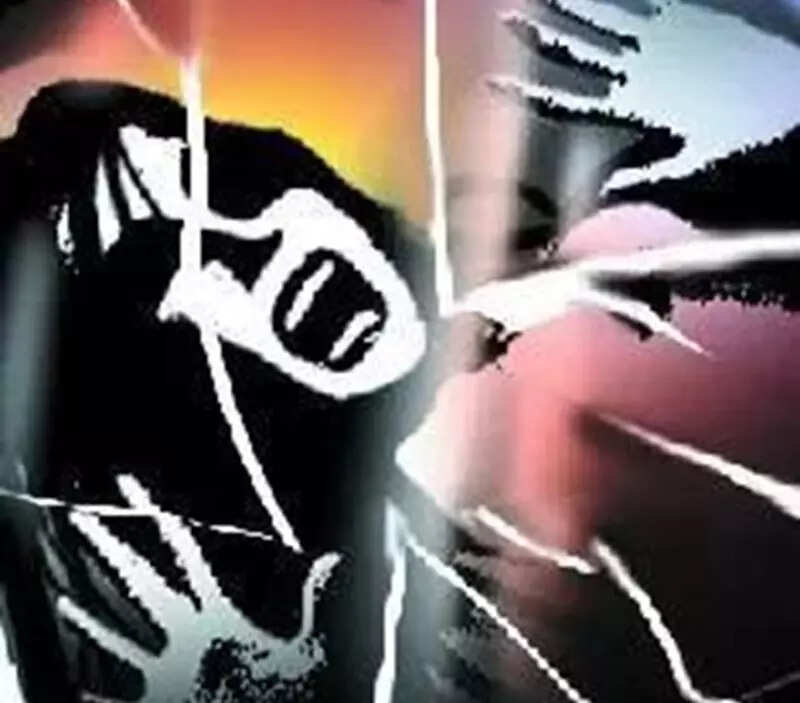 <p>Ansari also allegedly wrote his mobile number on the palm of a student, asking her to call him at night after returning home, Gang Nahar police station inspector in-charge RK Saklani said.</p>