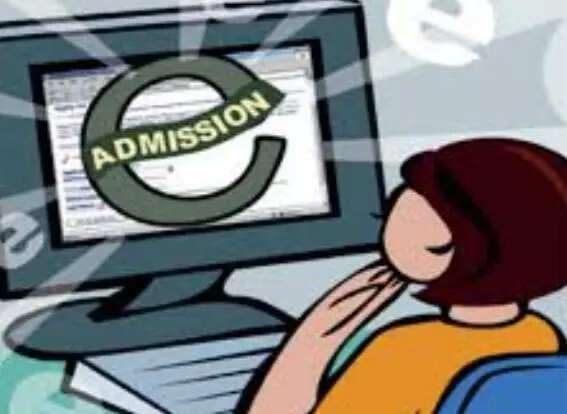 <p>FYJC admissions started on Monday and this is the first year the process has gone online for the entire state</p>
