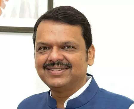 <p>The Maharashtra government on Wednesday transferred eight bureaucrats and appointed Naval Kishor Ram, an IAS of the 2008 batch, as Pune Municipal Commissioner.</p>