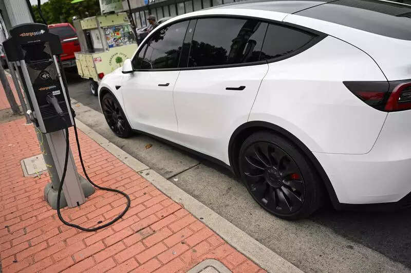 <p>TN is one of the front-runners in both EV and EV infrastructure related manufacturing. </p>