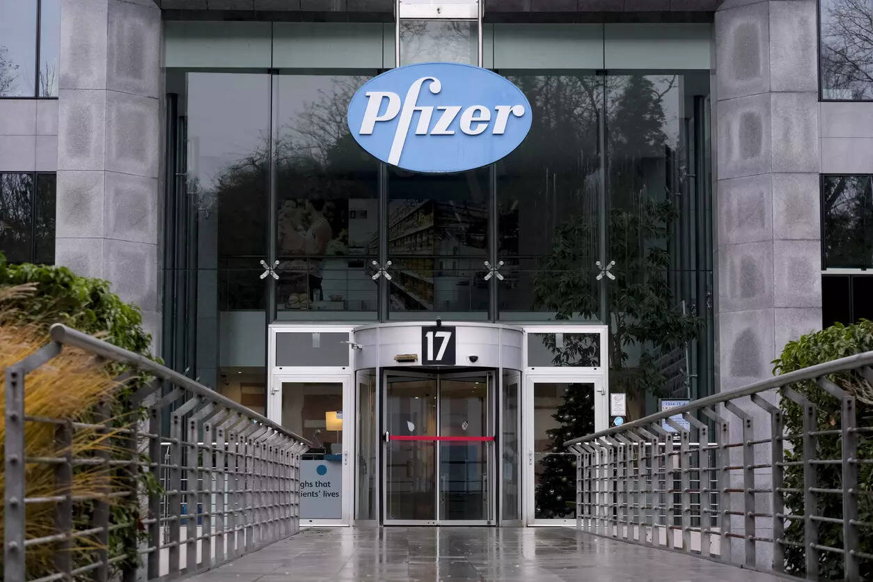 Pfizer-Arvinas Breast Cancer Drug Vepdegestrant Outperforms AstraZeneca's  Faslodex in Clinical Trials, ETPharma