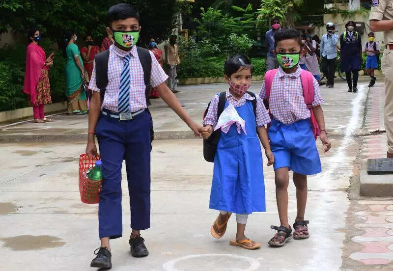 <p>'Talliki Vandanam' is one of the 'Super Six' set of welfare promises made by Chief Minister N Chandrababu Naidu in the run-up to the 2024 polls.</p>