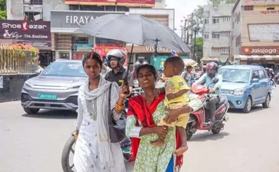 <p>As per the directive issued by the School Education Department, all government and private schools will now function from 7.00 a.m. to 11.00 a.m. -- a precautionary measure to protect students from the harsh midday sun. Regular school hours will resume from June 23 onward.</p>