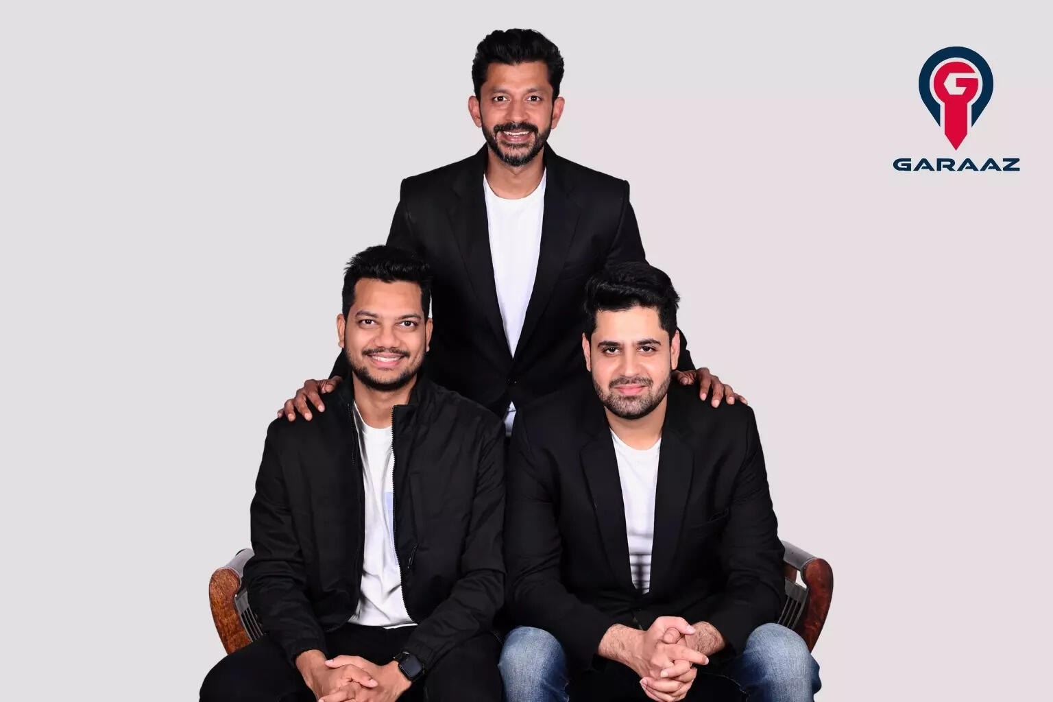 <p>Left -Varun Agarwal (COO), Centre -Shaleen Agarwal (CEO & Founder),and Right -Sahil Rally (CTO), Garaaz</p>