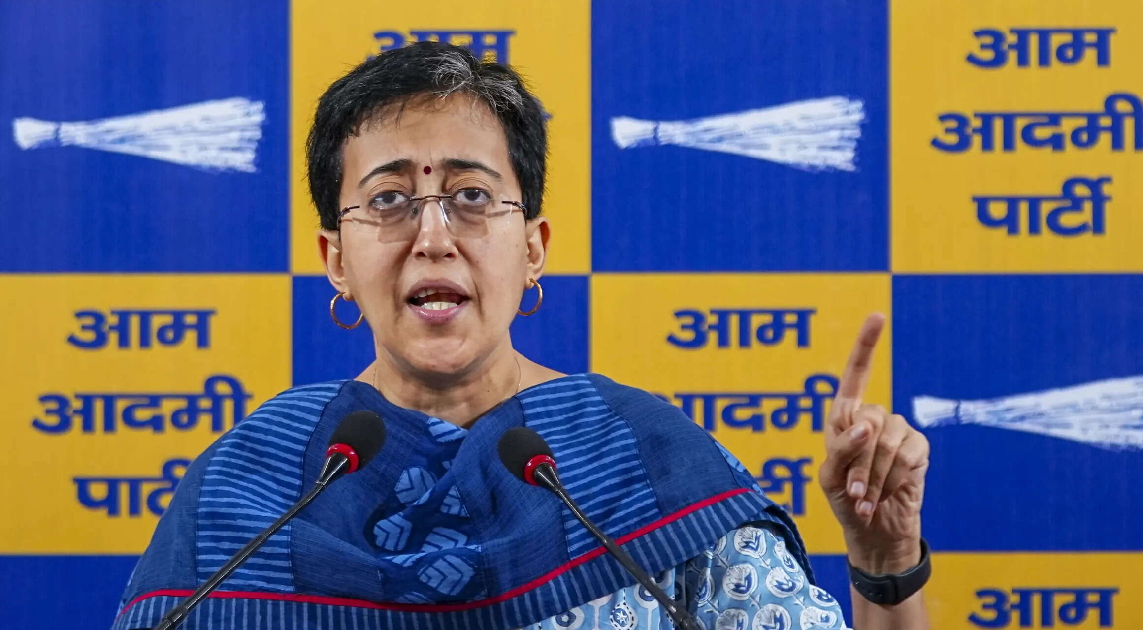 New Delhi: Leader of Opposition in the Delhi Assembly Atishi addresses a press conference at the AAP office, in New Delhi. (PTI Photo) (PTI07_02_2025_000091B)